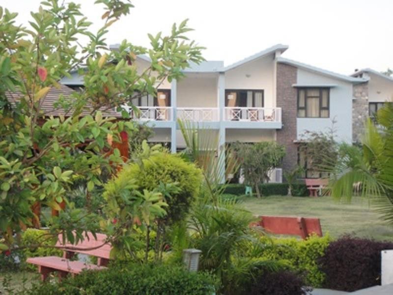 Anand Corbett Aamod Resort & Spa Corbett National Park 外观 照片